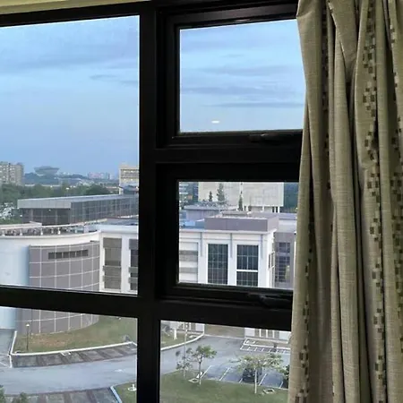 Hb516 - Cyberjaya-Netflix-Wifi-Parking, 3033 Apartment Exterior photo