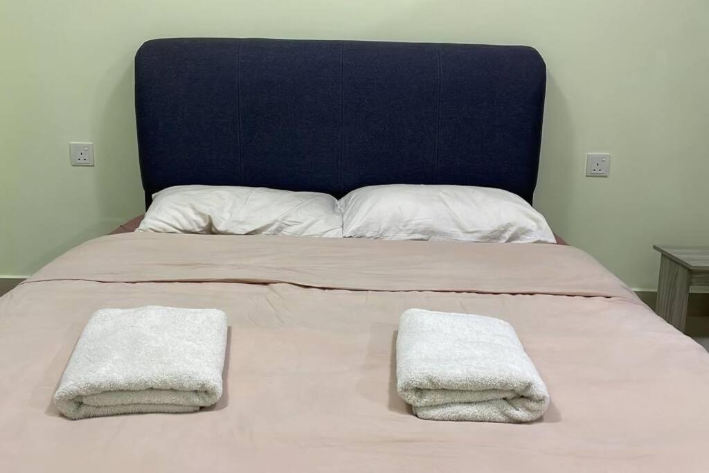 Hb516 - Cyberjaya-netflix-wifi-parking, 3033 Cyberjaya